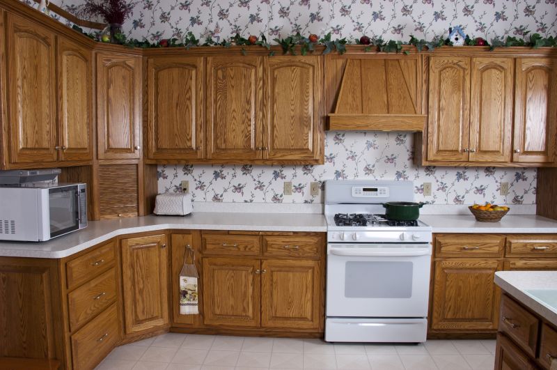 Wood Cabinets Refinishing